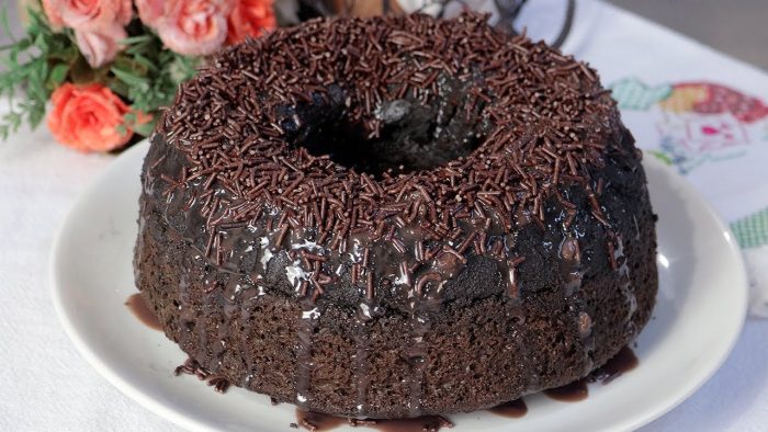 CREMOSO E FOFINHO! MISTUREI A MASSA DO BOLO NO PUDIM E FICOU INCRÍVEL! BOLO BRIGADEIRÃO DE CHOCOLATE