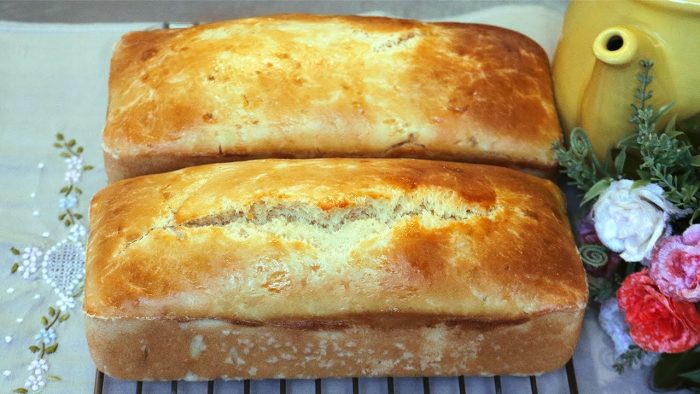 PÃO CASEIRO RÁPIDO PARA O CAFÉ! RECEITA MAIS SIMPLES E FÁCIL COM INGREDIENTES QUE VOCÊ TEM EM CASA