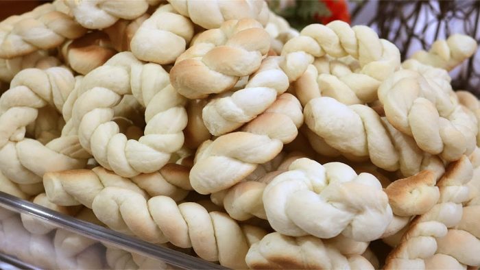 APRENDA COMO FAZER ROSQUINHA CASEIRA DE PINGA (CACHAÇA) SIMPLES