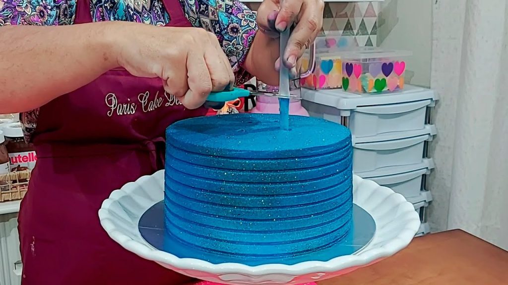 BOLO 2 EM 1 MULHER MARAVILHA E SUPER HOMEM / PARIS CAKE DESIGNER