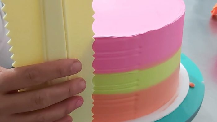 BOLO DECORAÇÃO FLAMINGO/CHANTININHO/RECHEIO SEDUÇÃO