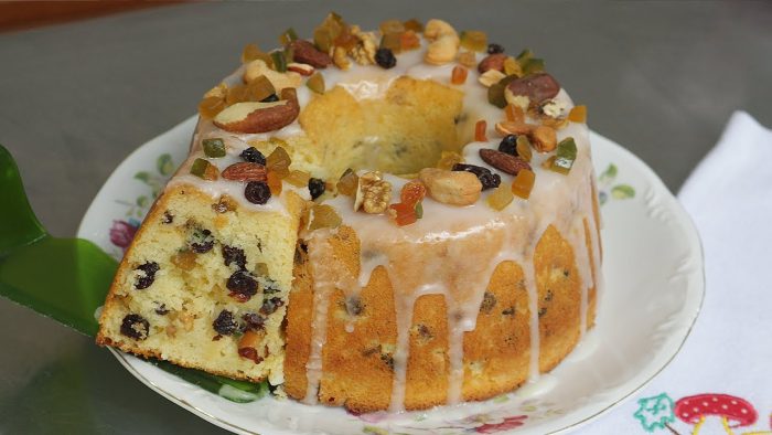 BOLO MOÇA DE FRUTAS, UMA DELÍCIA, FOFINHO E FÁCIL DE FAZER – MAIS UMA DICA PARA O NATAL