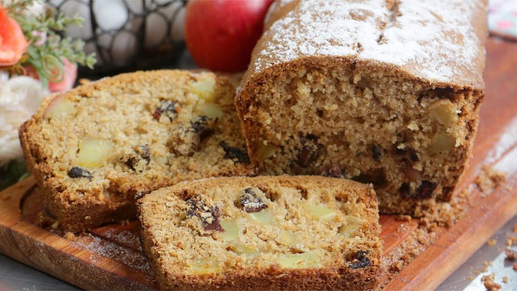 COLOQUEI A MAÇÃ COM CASCA E FIZ O MELHOR E MAIS GOSTOSO BOLO DO MUNDO! BOLO DE MAÇÃ SEM LEITE