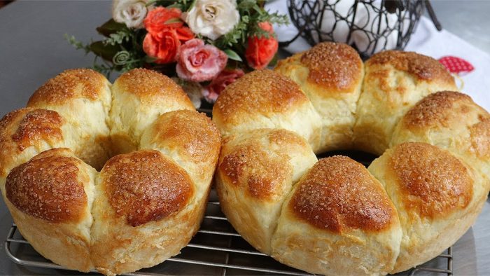 SEM SOVAR/A ROSCA MAIS FÁCIL E FOFA DO MUNDO! ROSCA DE BATATA MACIA E FOFINHA