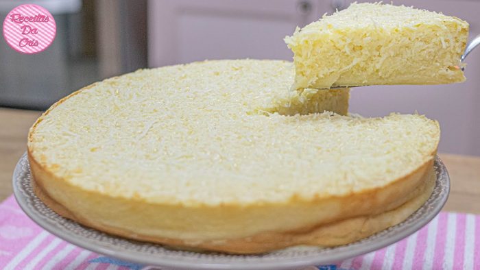 BOLO CREMOSO DE COCO DE LIQUIDIFICADOR | SUPER FÁCIL | RECEITAS DA CRIS