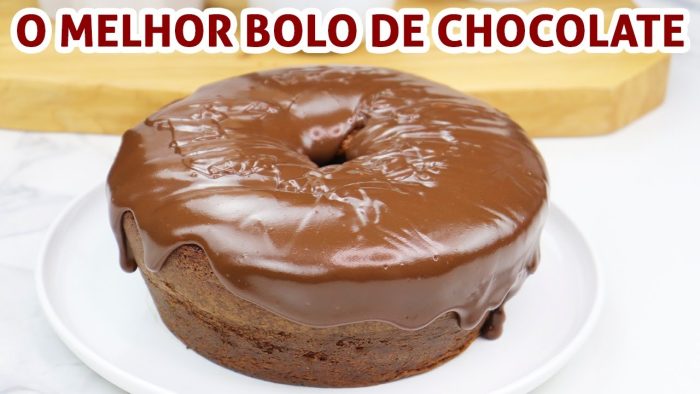 Bolo de Chocolate Simples e Fácil | Receita