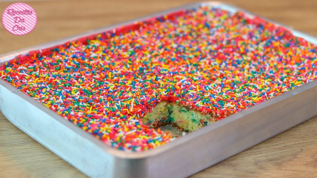 [ESPECIAL DIA DAS CRIANÇAS] BOLO COLORIDO | RECEITAS DA CRIS