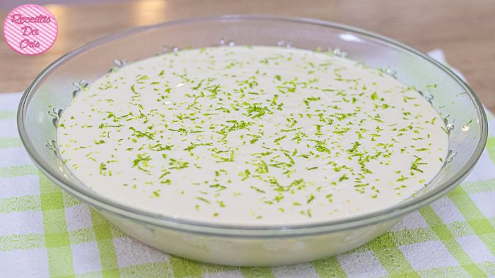 Mousse de limão feito à mão | Super Rápido e Fácil de Fazer