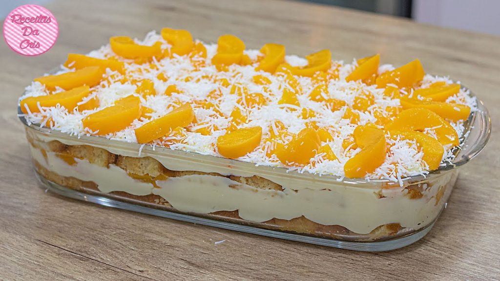 BOLO GELADO NA TRAVESSA DE CREME COM PESSEGO | SUPER FÁCIL E RÁPIDO | RECEITAS DA CRIS