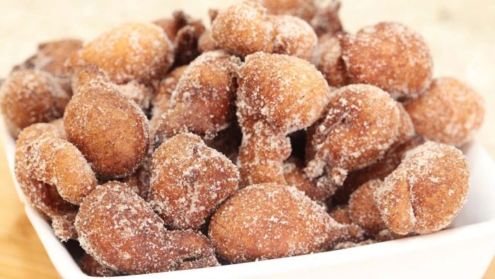 QUANDO FAÇO BOLINHO DE CHUVA ASSIM ACABA RAPIDÃO! FOFINHO! FÁCIL! RÁPIDO E DELICIOSO-Isamara Amâncio