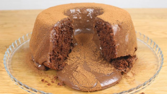 BOLO DE VULCÃO CHOCOLATE FÁCIL DE FAZER E FICA DIVINO! | CAKEPEDIA