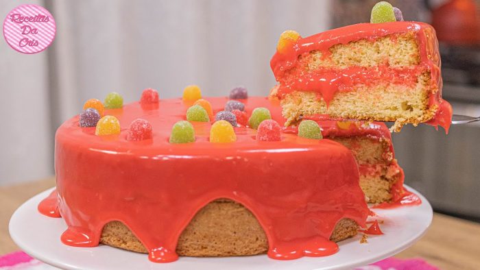 BOLO DE ANIVERSÁRIO DE ÚLTIMA HORA | PESA 2 KG | RECHEIO E COBERTURA COM CREME BICHO DE PÉ