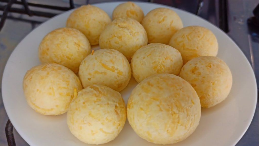 BOLINHO DE TAPIOCA FEITO COM APENAS 3 INGREDIENTES-SEM OVOS,SEM ÓLEO PARA O CAFÉ DA MANHÃ OU LANCHE