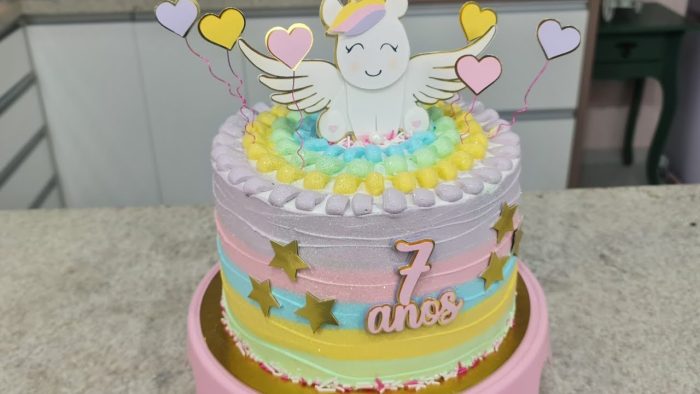 COMO APLICAR VARIAS  CORES NO BOLO COM DIVISÕES PERFEITAS NO CHANTININHO @PARISCAKEDESIGNER