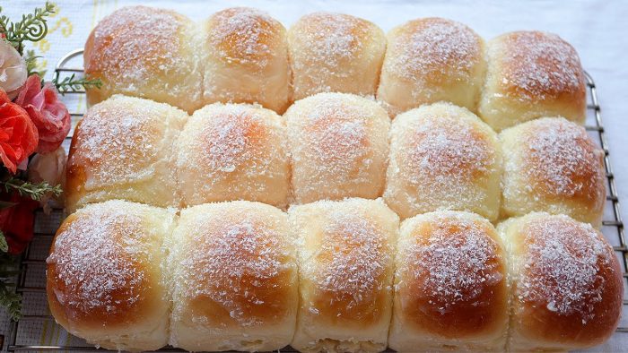 RECEITA DE PÃO DE LEITE CONDENSADO MACIO E MUITO FOFINHO – COMO FAZER PÃOZINHO CASEIRO