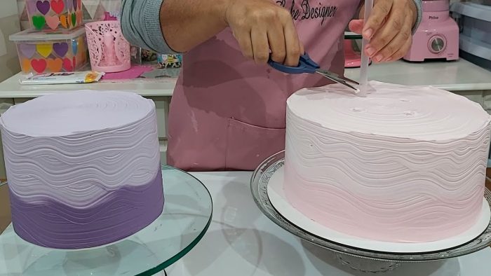 BOLO DE 2 ANDARES PARA 45 PESSOAS / ESTRUTURA FÁCIL COM CANINHO DE PEGA BALÃO  / PARIS CAKE DESIGNER