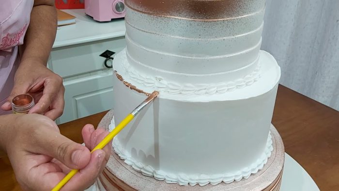 DECORAÇÃO DE BOLO DE 3 ANDARES VERDADEIROS 😱😱  COM FLORES NATURAIS 🌺🌺 / PARIS CAKE DESIGNER
