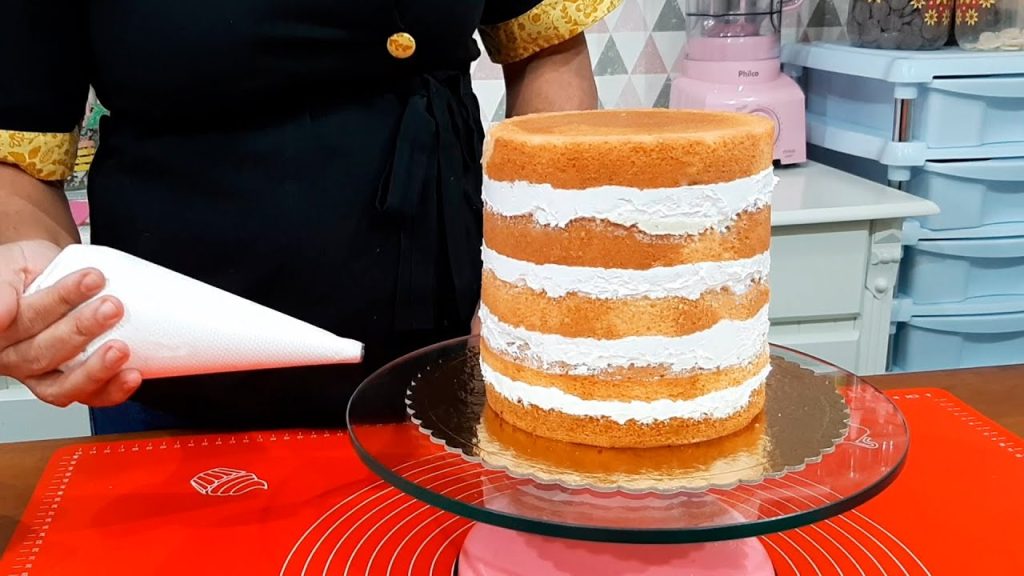 BOLO DE ALTURA DUPLA DE CHANTILLY 15 X 15 / NOVA TENDÊNCIA EM DECORAÇÃO / PARIS CAKE DESIGNER