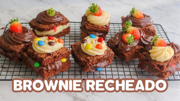 BROWNIE RECHEADO PARA VENDER! BOLO BROWNIE DE MORANGO E M&Ms MARAVILHOSO | Day Flaubert