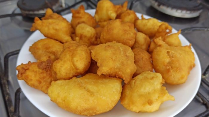 “BOLINHO DE ÁGUA E SAL” FEITO COM SÓ 3 INGREDIENTES,PRONTO EM 5 MINUTOS PARA O CAFÉ DA MANHÃ