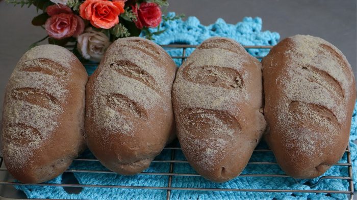 RECEITA DE PÃO AUSTRALIANO CASEIRO FÁCIL, FOFINHO E GOSTOSO – MARIA MONTANHER – BATEU TÁ PRONTO