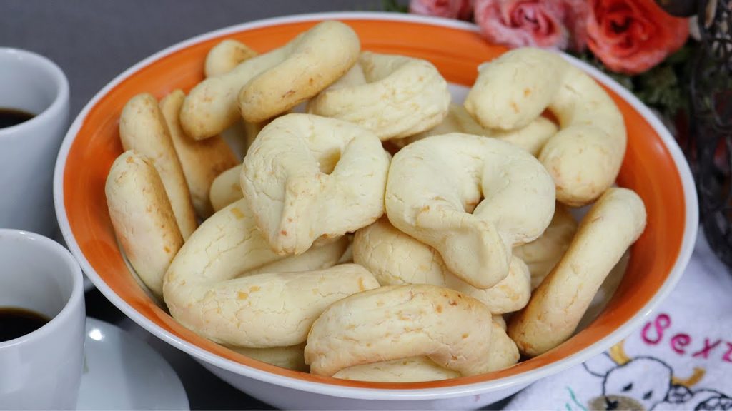 BISCOITO DE QUEIJO CROCANTE – RECEITA RÁPIDA E FÁCIL DE FAZER