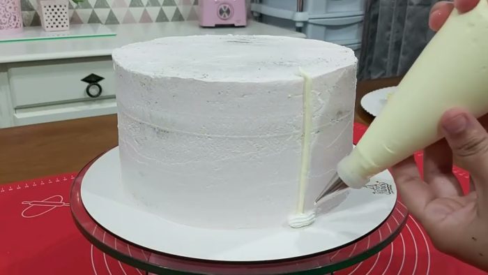 BOLO CESTARIA UMA DAS DECORAÇÕES QUE  NÃO SAI DE MODA /@PARISCAKEDESIGNER