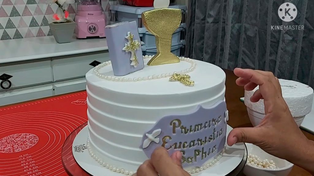 BOLO DE PRIMEIRA EUCARISTIA / DECORAÇÃO MARAVILHOSA / PARIS CAKE DESIGNER