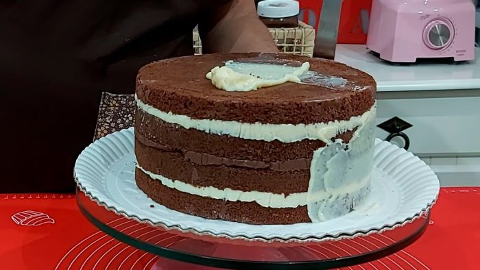 BOLO DRESSED CAKE ( BOLO VESTIDO ) PARIS CAKE DESIGNER