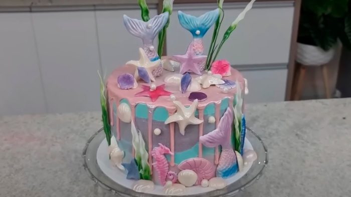 BOLO TEMA  FUNDO DO MAR / COBERTURA DE GANACHE @PARISCAKEDESIGNER