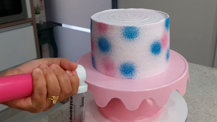 BOLO TIE DYE / DECORAÇÃO COM MUITO BRILHO @PARISCAKEDESIGNER