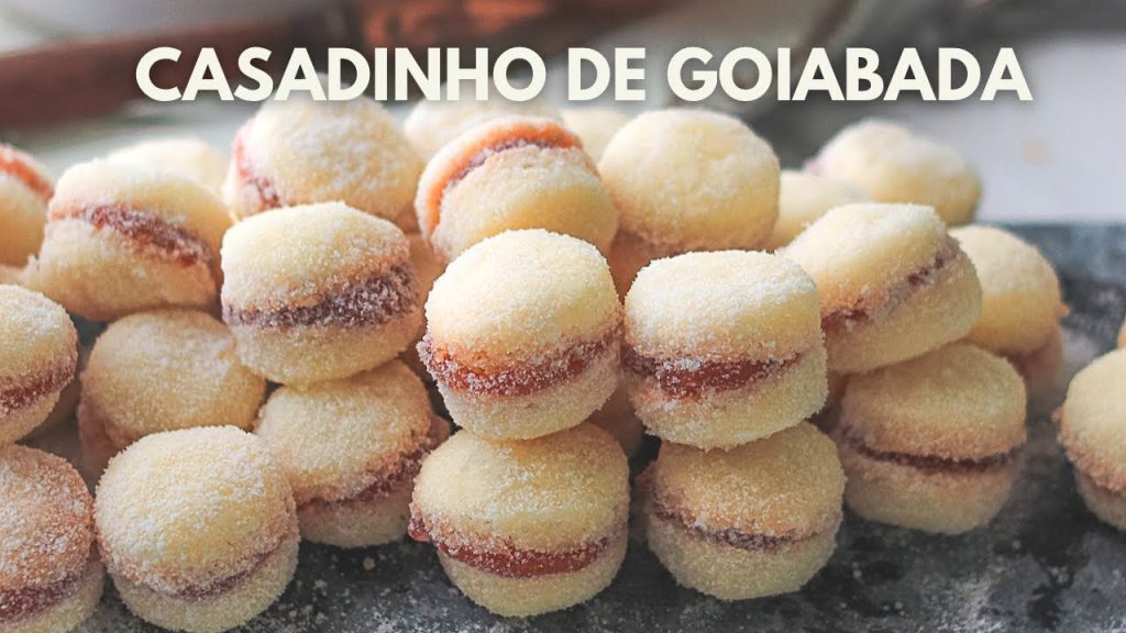 CASADINHO DE GOIABADA – PETIT FOURS DE GOIABADA – DERRETE NA BOCA!