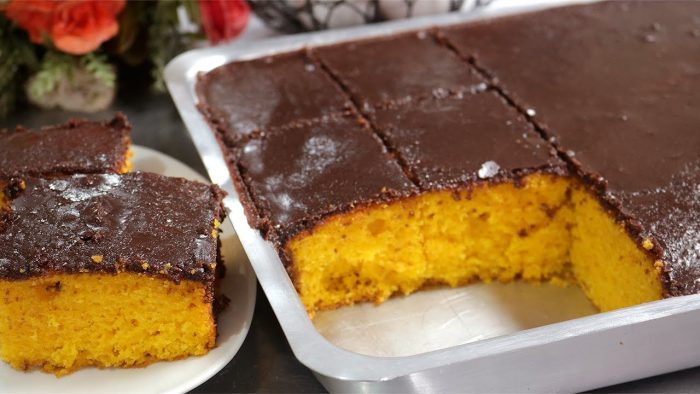 COMO FAZER BOLO DE CENOURA FOFINHO COM CASQUINHA DE CHOCOLATE!