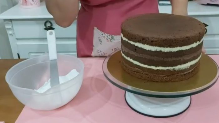 DECORAÇÃO  DE BOLO PARA 25 PESSOAS / PARIS CAKE DESIGNER