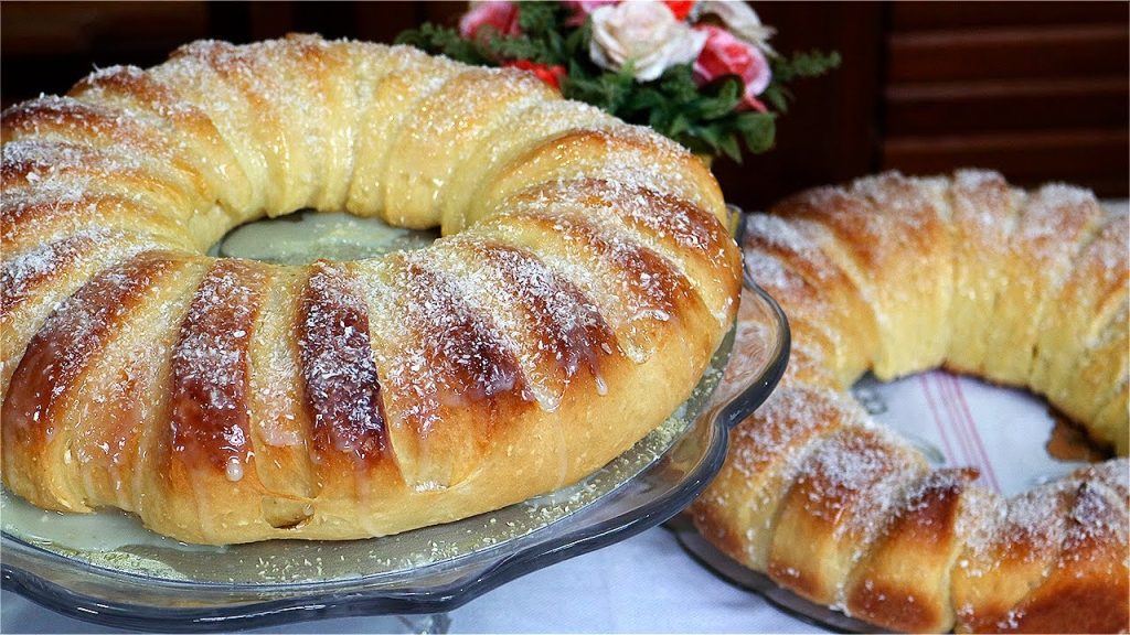 RECEITA DE PÃO DOCE CASEIRO COM COCO FOFINHO E FÁCIL DE FAZER – MARIA MONTANHER – BATEU TÁ PRONTO