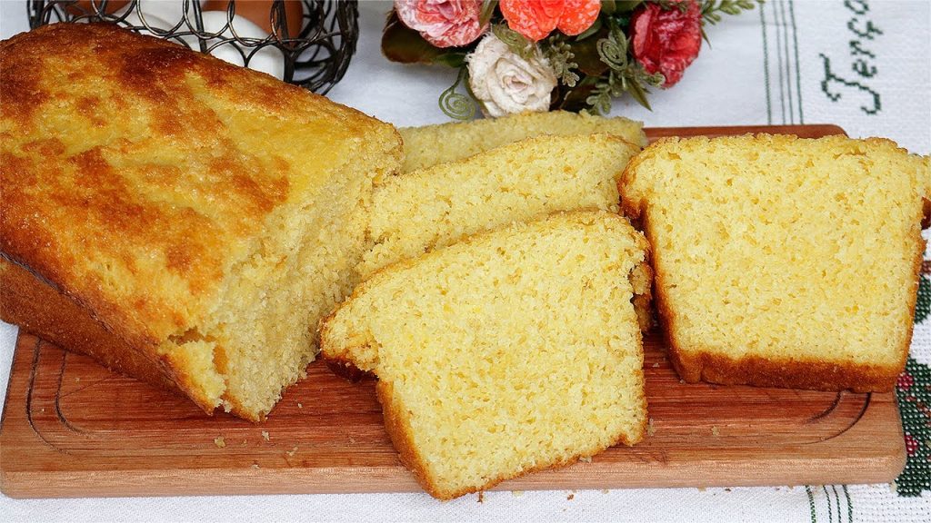 PÃO CASEIRO DE MANDIOQUINHA COM MASSA MOLE – RECEITA RÁPIDA E PRÁTICA SEM SOVAR