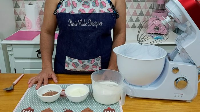 CHANTININHO DE CHOCOLATE DELICIOSO E SEM SEGREDO / TEXTURIZAÇÃO DO CHANTININHO /PARIS CAKE DESIGNER