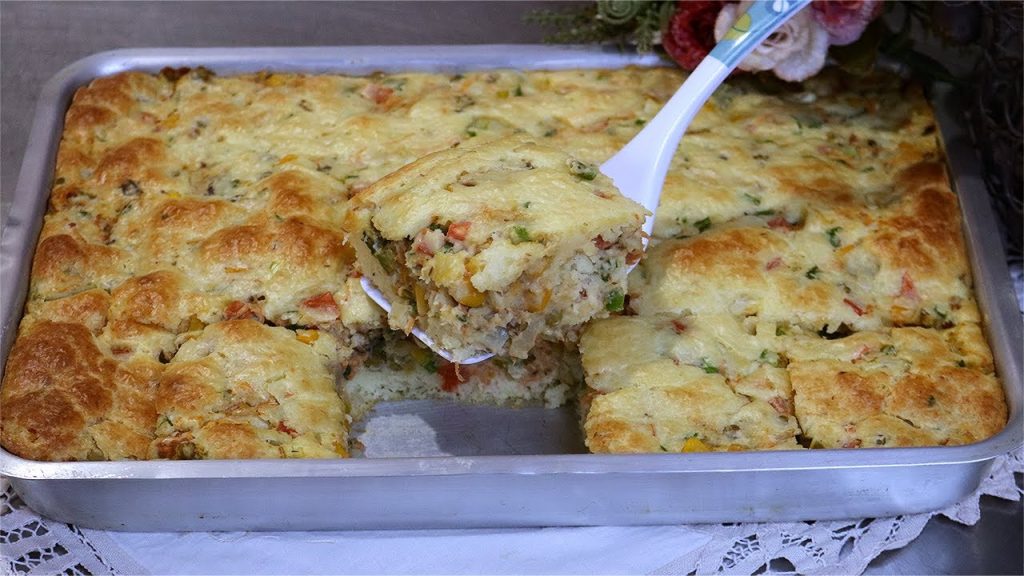 TORTA SALGADA RÁPIDA – PERFEITA PARA O LANCHE DA TARDE – RECEITA FÁCIL DE TORTA SALGADA RECHEADA