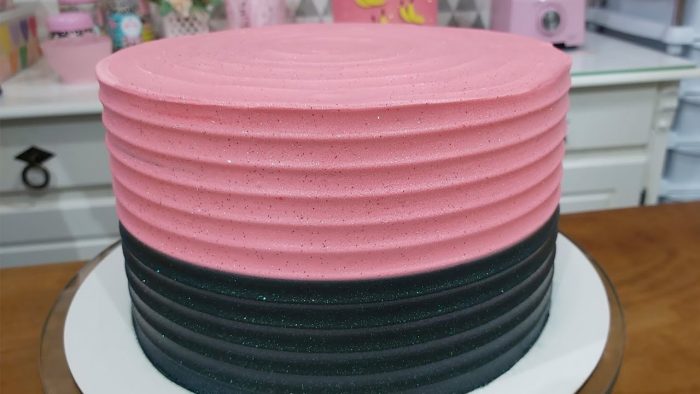 ESPÁTULADO E DIVISÃO DE CORES PERFEITAS COMO FAZER / PARIS CAKE DESIGNER