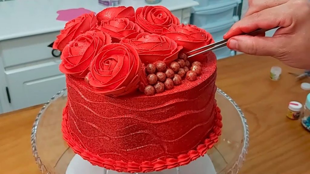 FLOWER CAKE RED / BOLO DE FLORES VERMELHO /FLORES DE CHANTILLY / PARIS CAKE DESIGNER