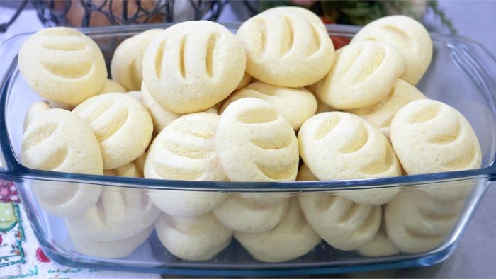 BOLACHINHA DE FUBÁ SEM TRIGO E SEM LEITE CONDENSADO! FÁCIL E RÁPIDO DE FAZER – DERRETE NA BOCA!