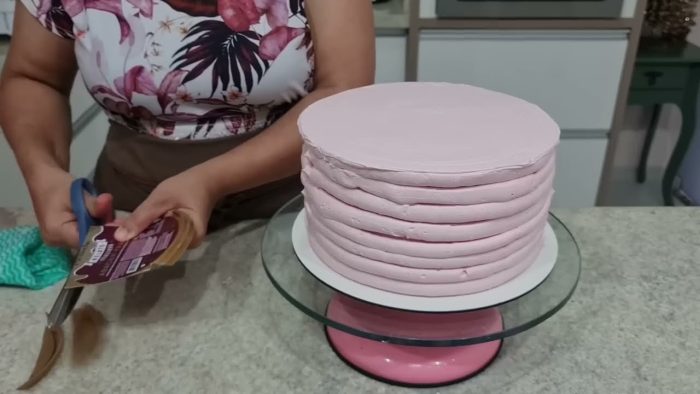 DECOREI  COM TAMPA DE SORVETE / O RESULTADO ME SURPREENDEU / COMO ECONOMIZAR NA CONFEITARIA 🤑