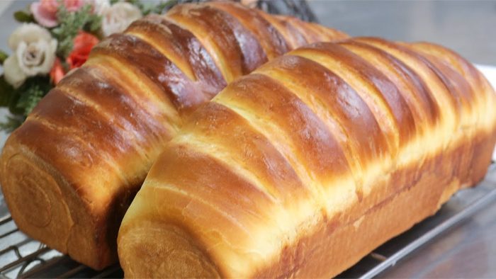 PÃO CASEIRO com fermento seco MACIO E FOFINHO! A MELHOR RECEITA DE PÃO CASEIRO para você fazer!