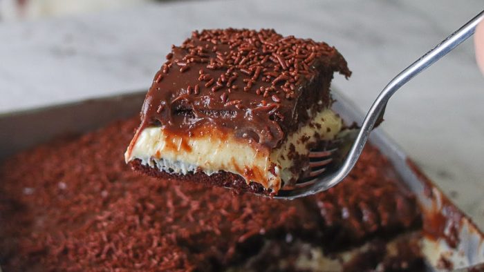 BOLO CHOCONINHO COM BRIGADEIRO…SUCESSO NAS CONFEITARIAS | RECHEIO SUPER CREMOSO!