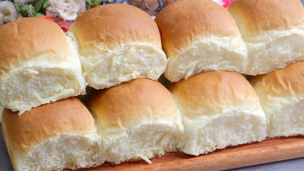 PÃO COM CREME DE LEITE “SEM OVOS”: É FOFINHO, DELICIOSO E FÁCIL DE FAZER