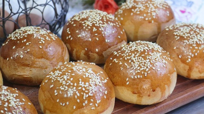 Receita fácil de PÃO DE HAMBÚRGUER CASEIRO fofinho