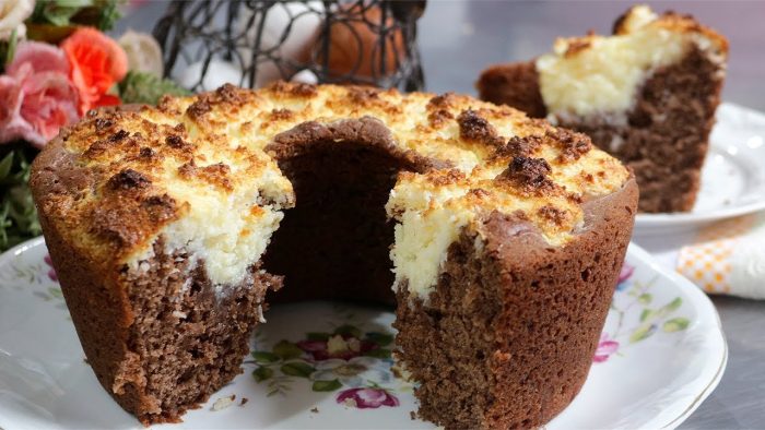 BOLO QUE JÁ SAI RECHEADO DO FORNO! AGORA SÓ FAÇO BOLO DE CHOCOLATE ASSIM! Bolo Prestígio