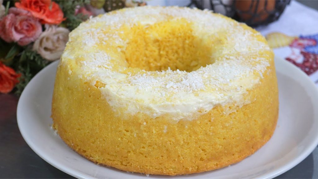 SEM TRIGO E DELICIOSO! FIZ ESSE BOLO SUPER MACIO E CREMOSO NO LIQUIDIFICADOR!