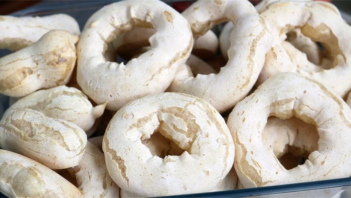 ROSCA DE POLVILHO ASSADA MELHOR QUE DE PADARIA – Bateu Ta Pronto