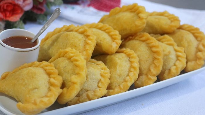 PASTEL DE FUBÁ – RECEITA MINEIRA DELICIOSA DE PASTEL DE ANGU QUE É SUCESSO!